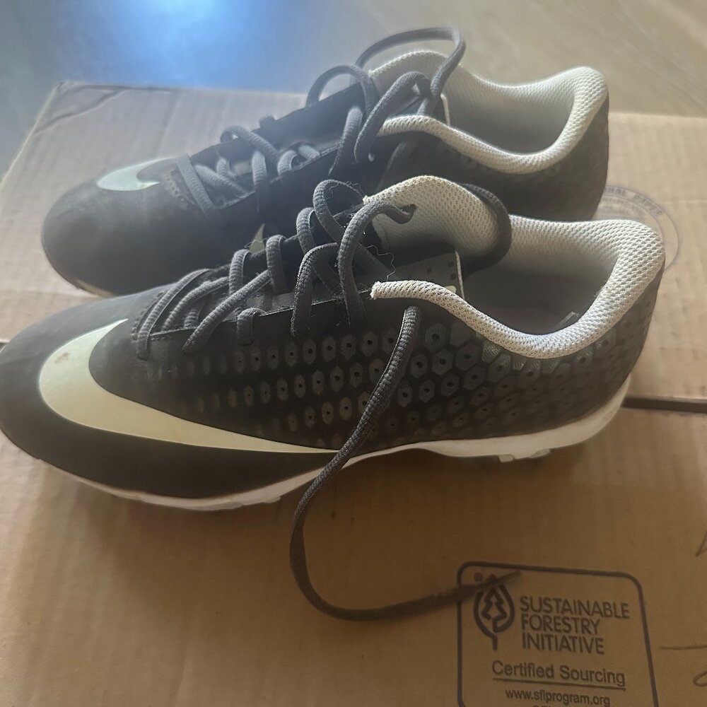 Nike Vapor Men’s Baseball Cleats – Size 7.5